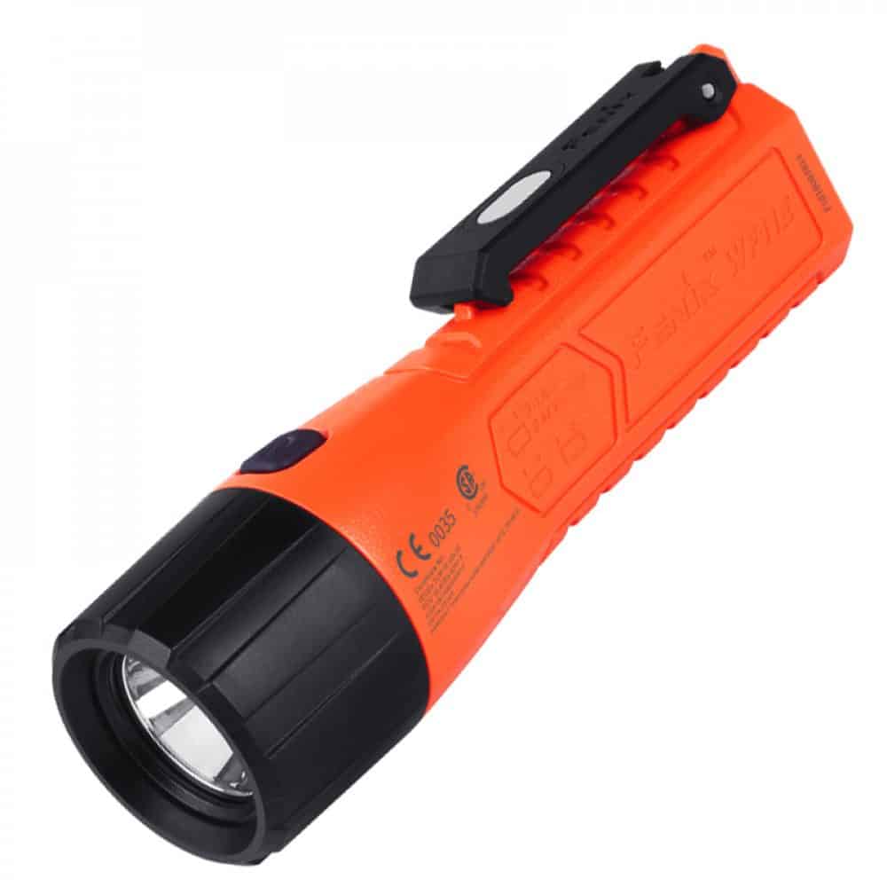 פנס בטיחותי FENIX WF11E | פנס חסין פיצוץ לאזורים מסוכנים 1 פנס בטיחותי FENIX WF11E | פנס חסין פיצוץ לאזורים מסוכנים פנס בטיחותי FENIX WF11E | פנס חסין פיצוץ לאזורים מסוכנים