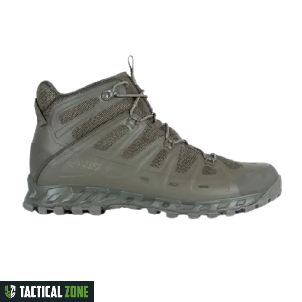 נעלי שטח דגם SELVATICA MID GTX של AKU בצבע ירוק טקטי 2 נעלי שטח דגם SELVATICA MID GTX של AKU בצבע ירוק טקטי נעלי שטח דגם SELVATICA MID GTX של AKU בצבע ירוק טקטי – תמונה 2